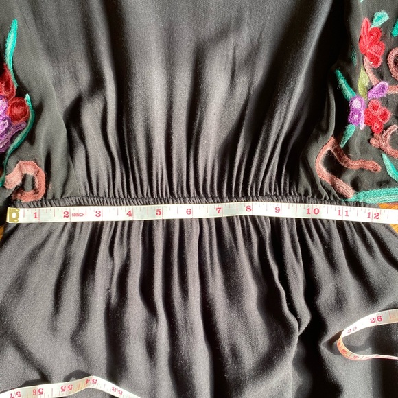 Embroidered Floral Kimono-Sleeved Dress - Picture 10 of 10